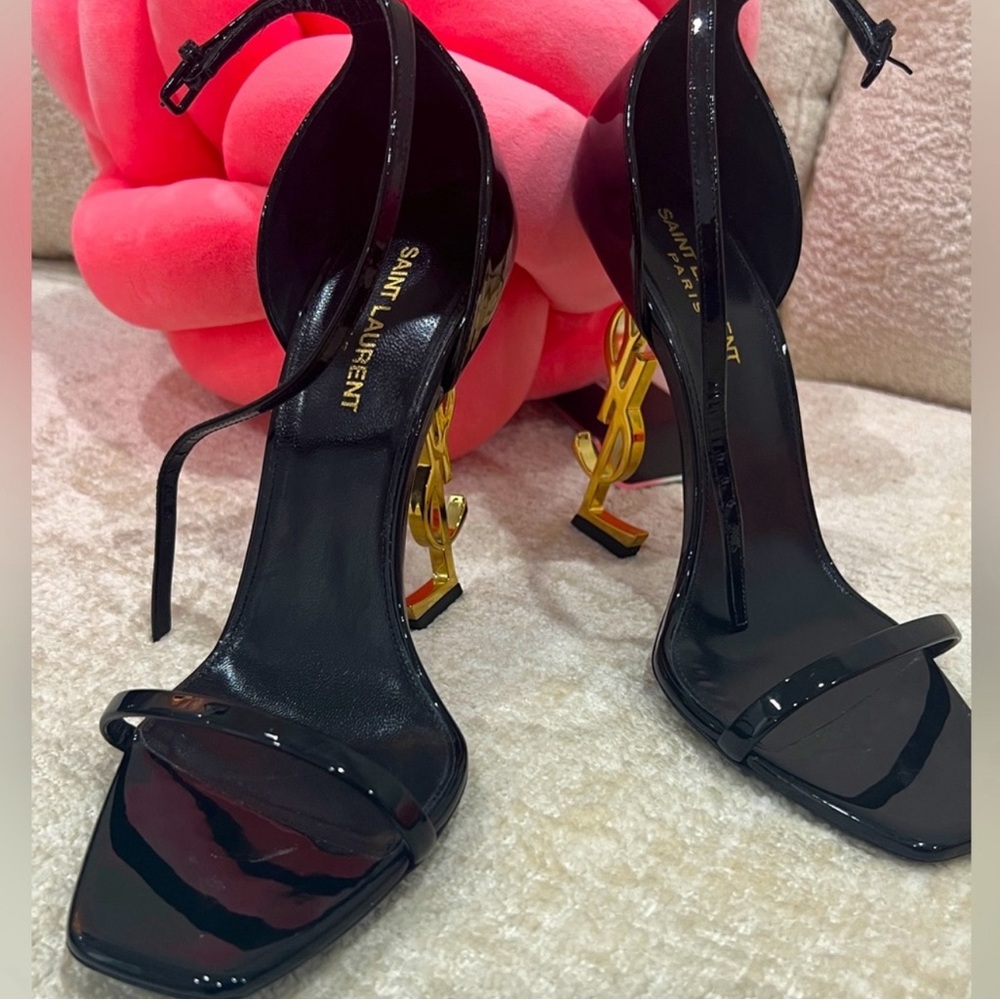 YSL Heels gold 9.5